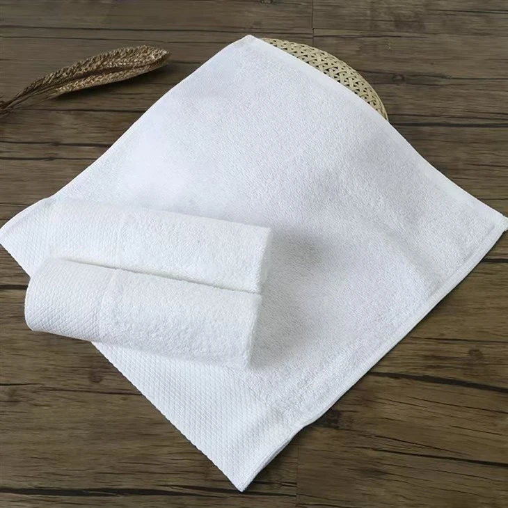 White Small Wash Cloth suppliers